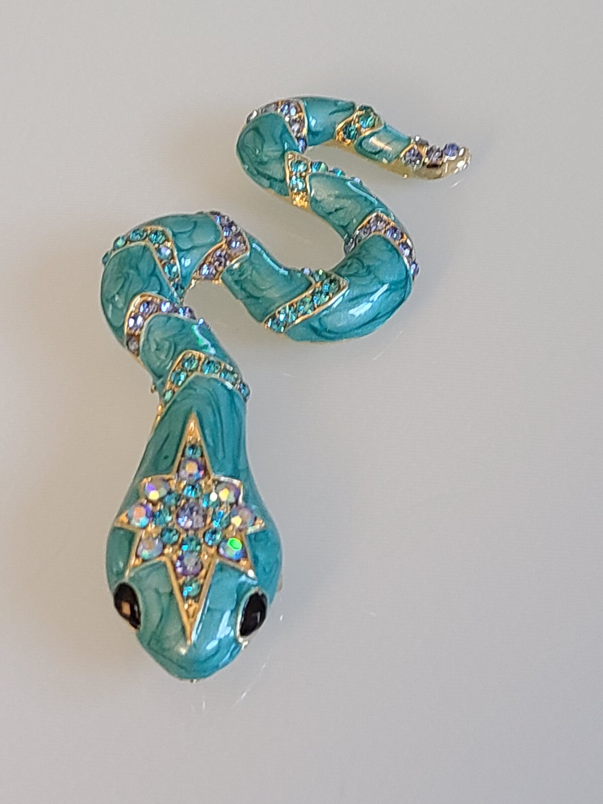 FAB DESIGNER STYLE UNSIGNED HUGE 3.75 INCH SNAKE BROOCH / PENDANT BLUE AURORA