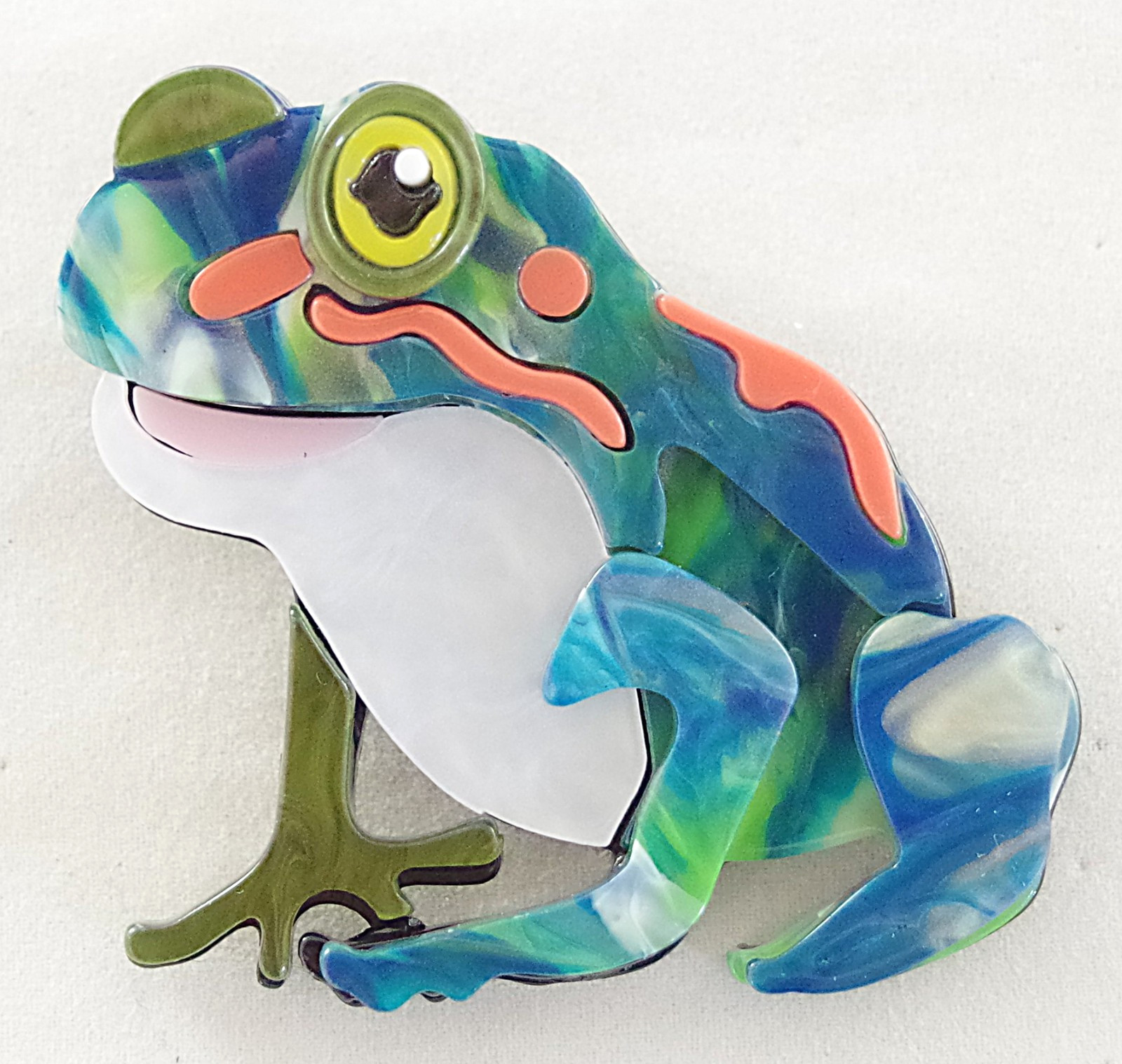 2.25″ NWOT DESIGNER STYLE BEAUTIFUL RAINFOREST FROG LAYERED ACRYLIC BROOCH PIN