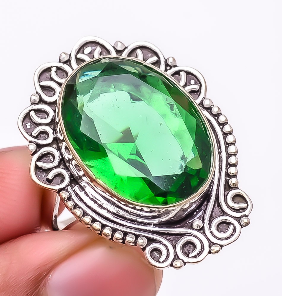 Tsavorite Quartz Gemstone 925 Silver Plated Jewelry Ring s.7 T2952