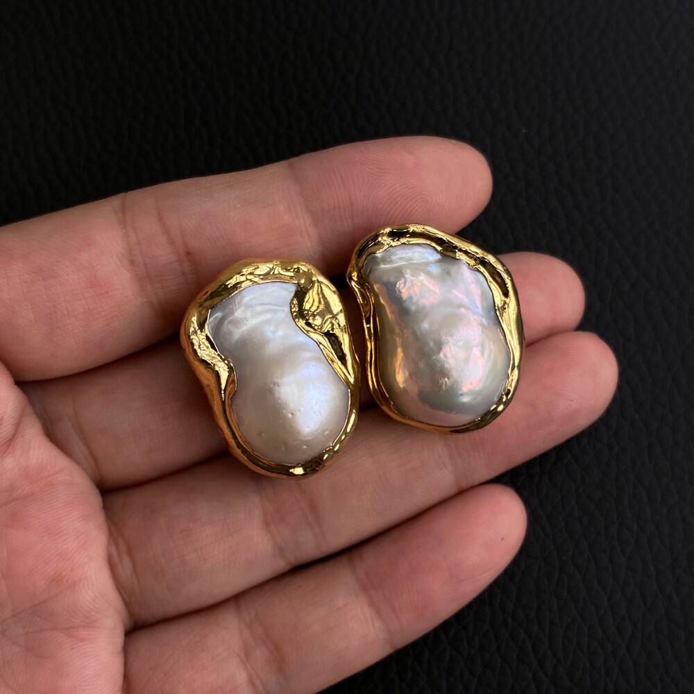 Y·YING Cultured White Keshi Baroque Pearl Stud Earrings Gold Plated Stud