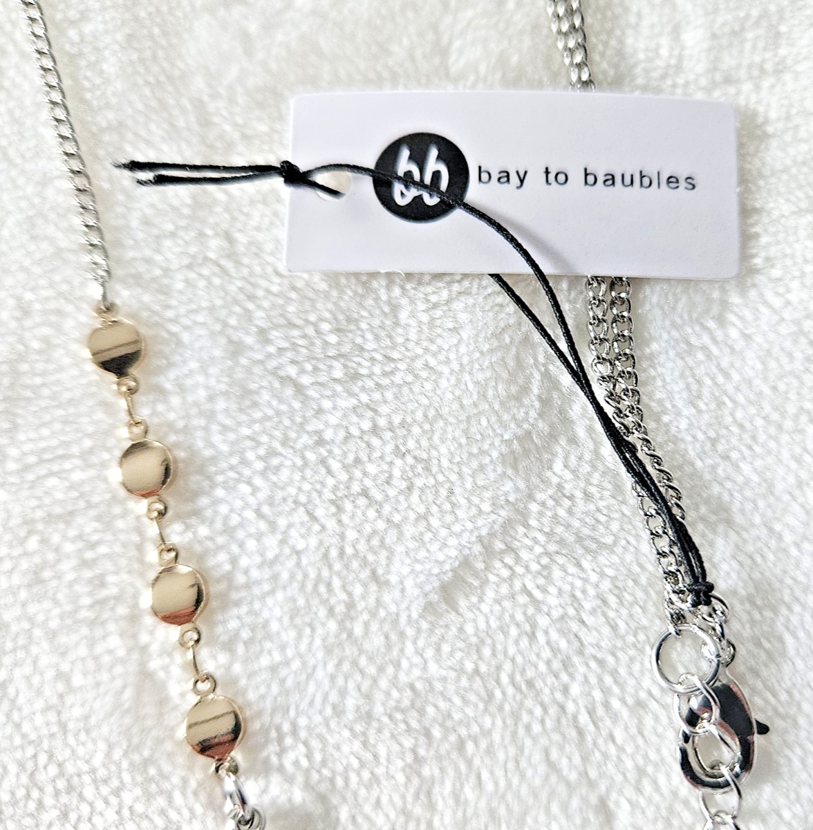 New in Box! Bay to Baubles Stitch Fix “Rue Lariat” Gold & Silver Color Necklace