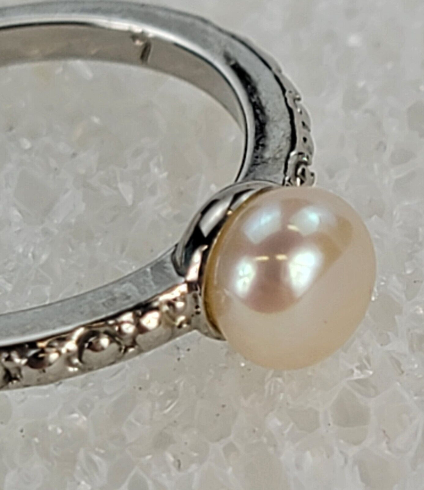 Silver-Tone Natural Cream Pearl Size 7