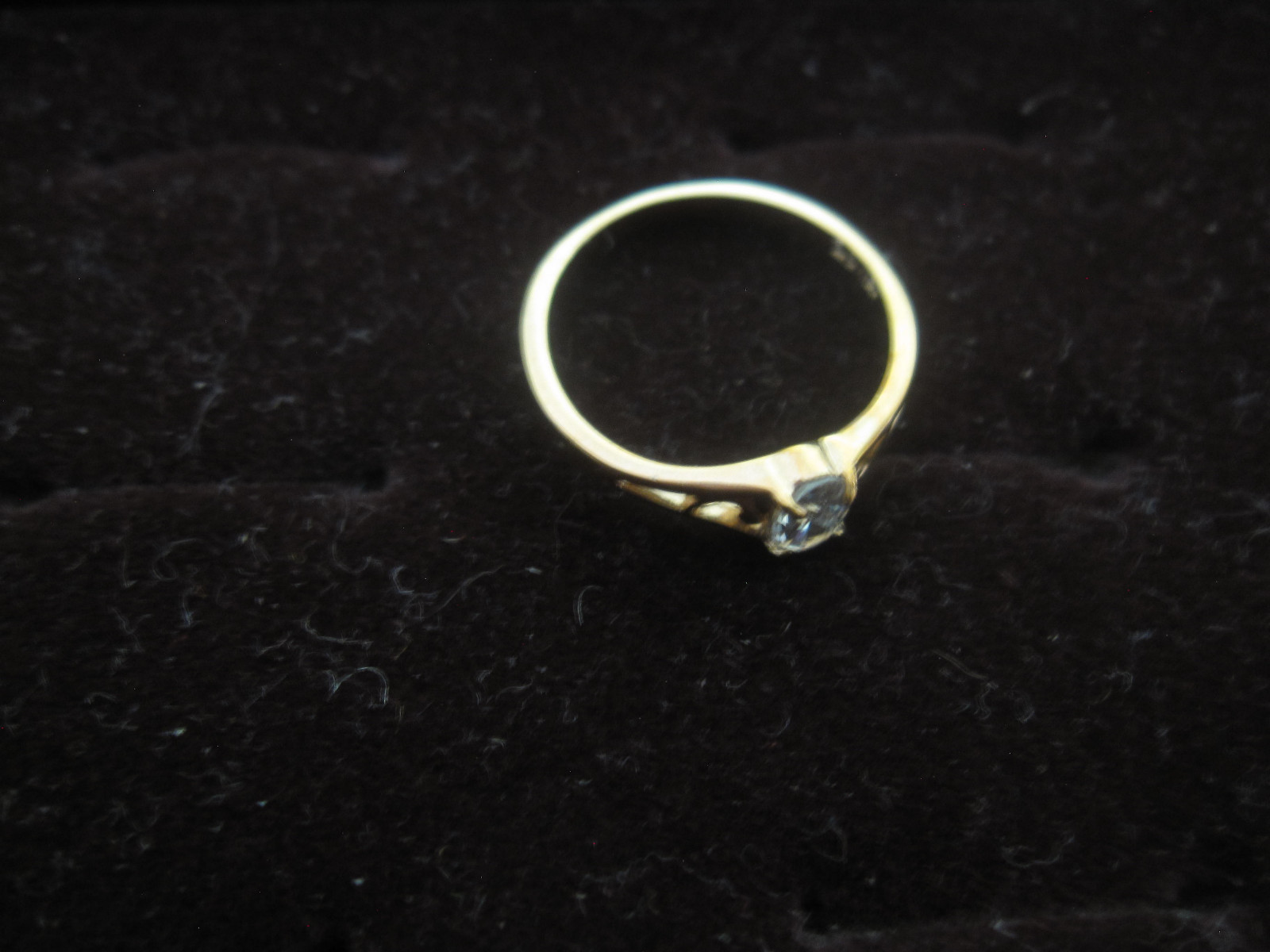 Contempo Fashions Womens 18K GE ring sz 8 jewelry Wedding new Valentine promise
