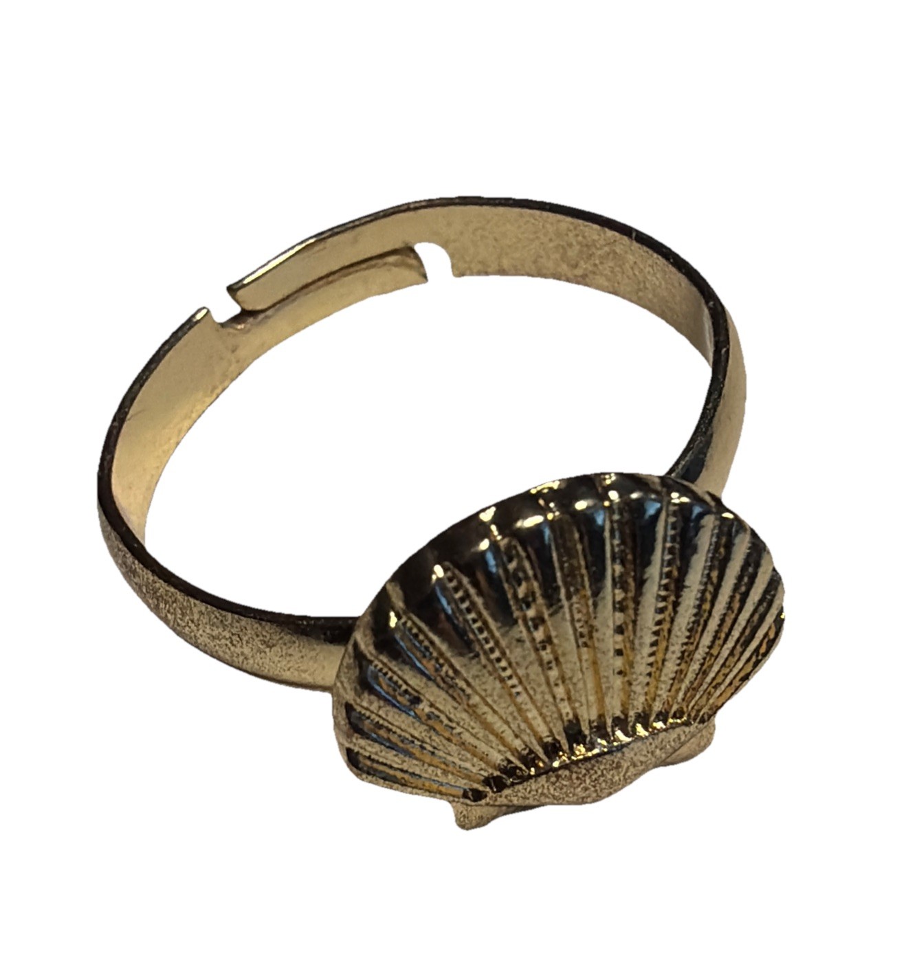 Seashell Woman’s Ring In Gold Tone In Size 6.5/ Very Good Used Condition