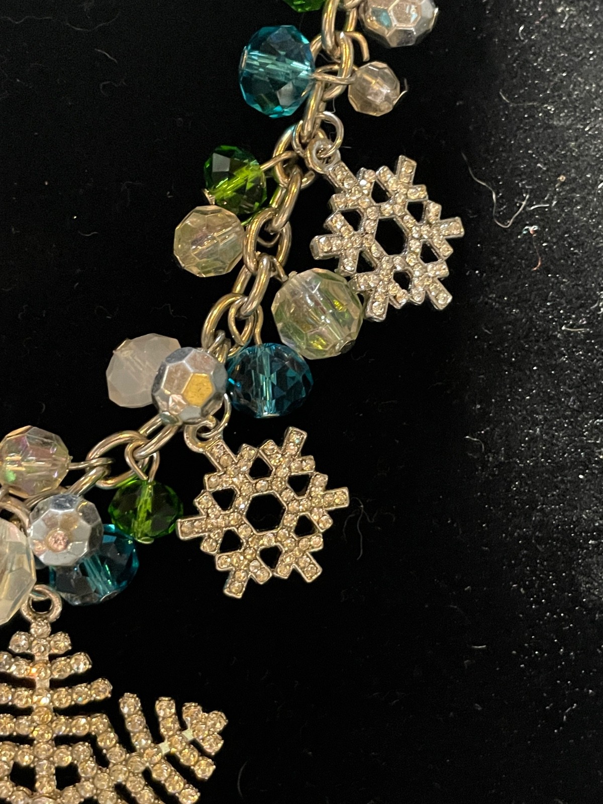 Pier 1 Snowflake Necklace Bracelet Set 19-21″ Holiday Christmas Rhinestone Charm