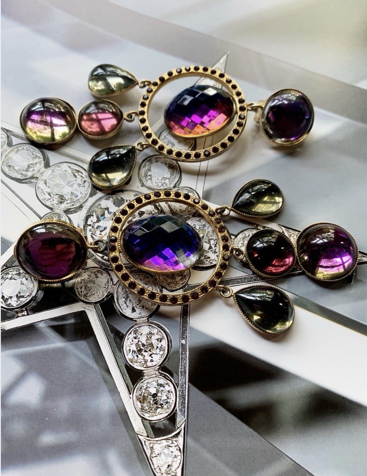 REMINISCENCE ZOE COSTE FRANCE VINTAGE MASSIVE 1980s EAR CLIP CRYSTAL EARRINGS