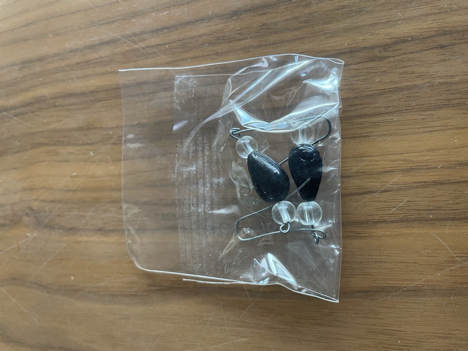 Black Tulip Leaf Bead Dangle Earrings Drop 2 Pair Set Gothic Retro Japanese