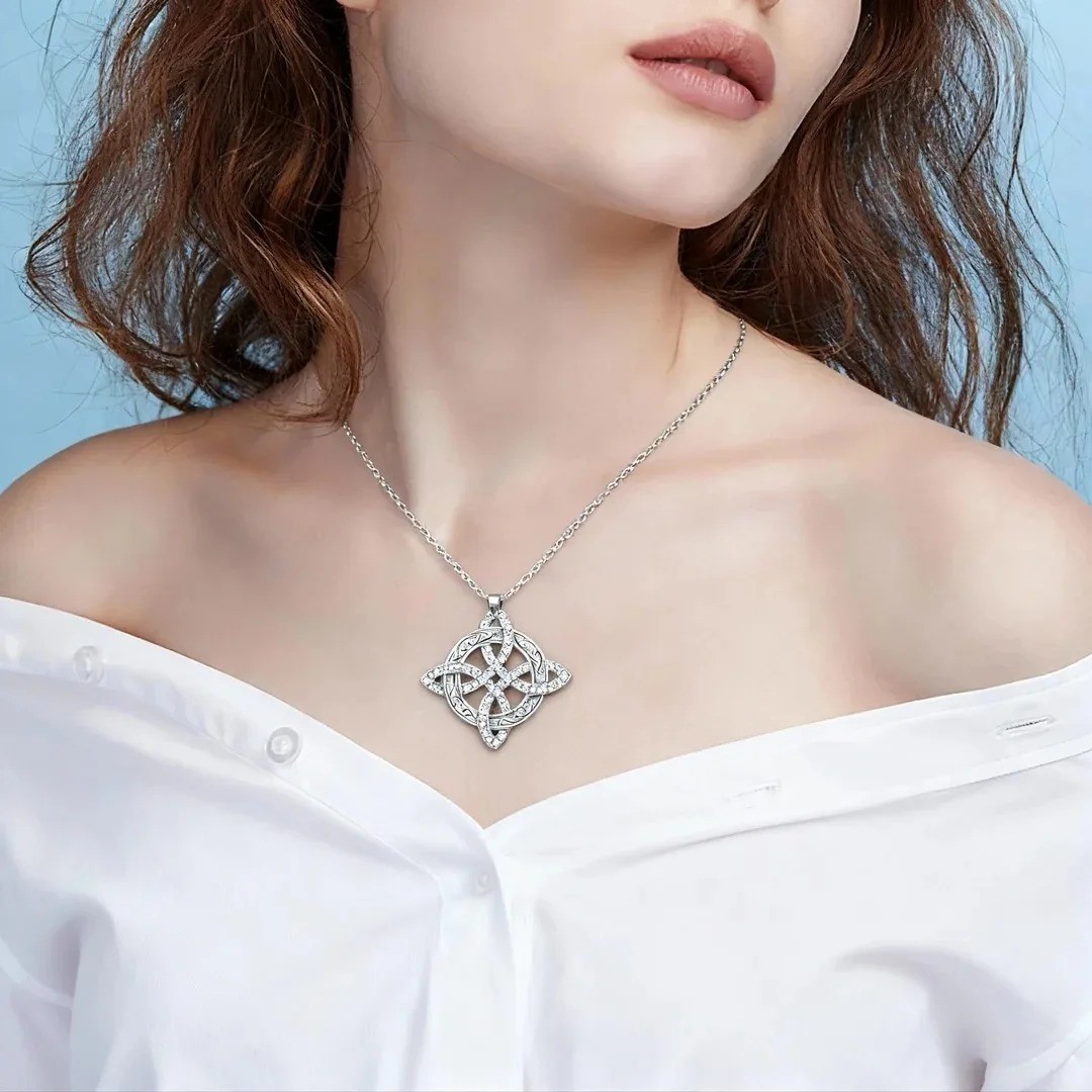 Fashion Witch Celtic Knot Pendant Necklace For Women Luxury Gold/Silver Color