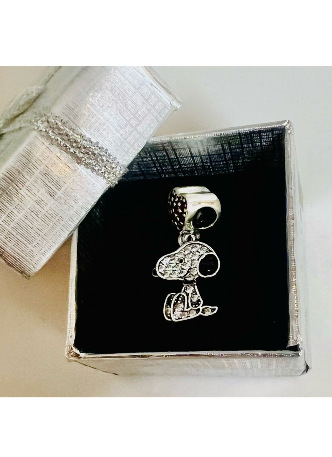 Peanuts SNOOPY Heart S925 Sterling Silver & Rhinestone Charm With Gift Box