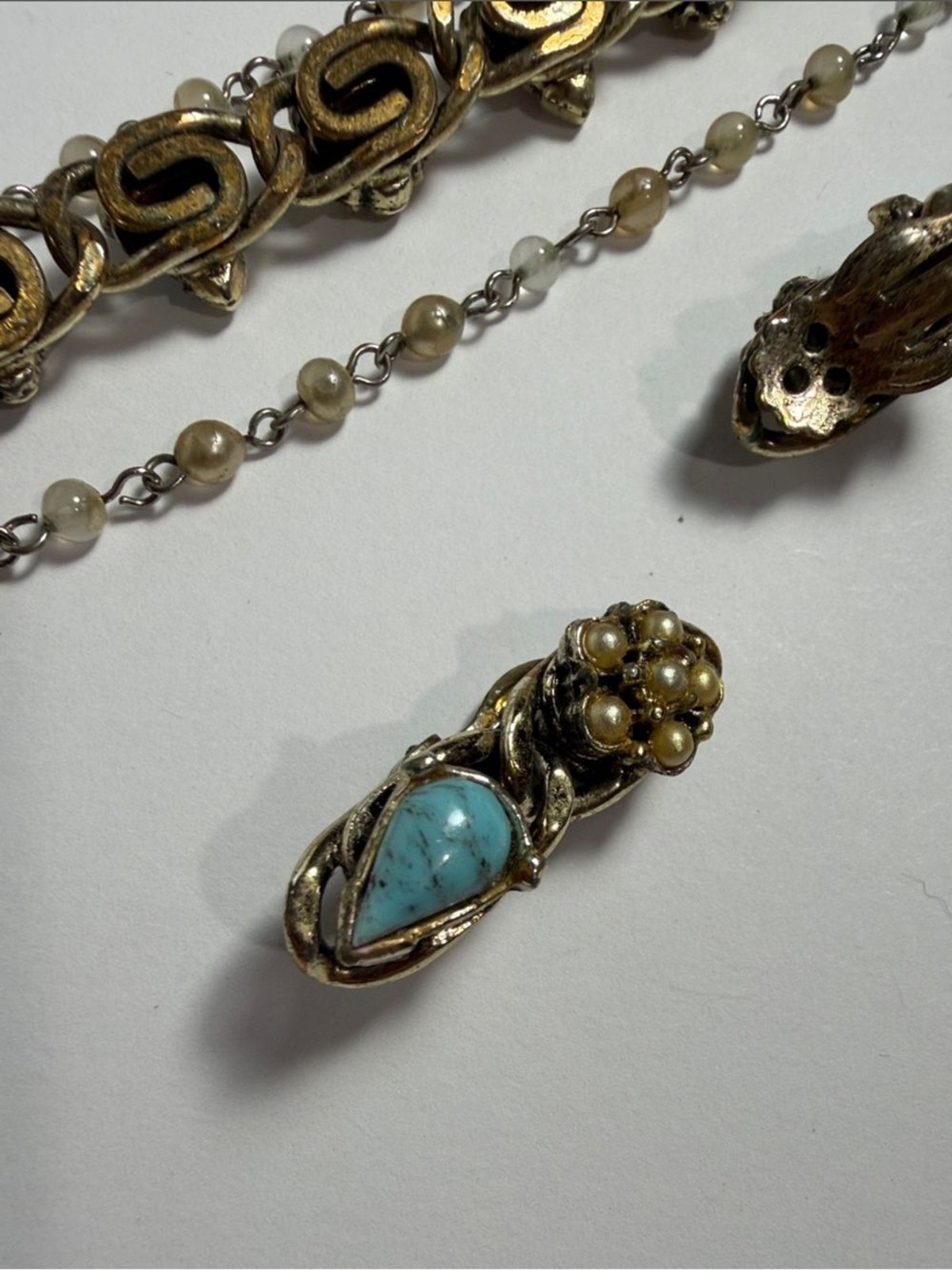 Vintage Gold Tone Faux Turquoise Coral Cabochon Bracelet Earring Set BOHO