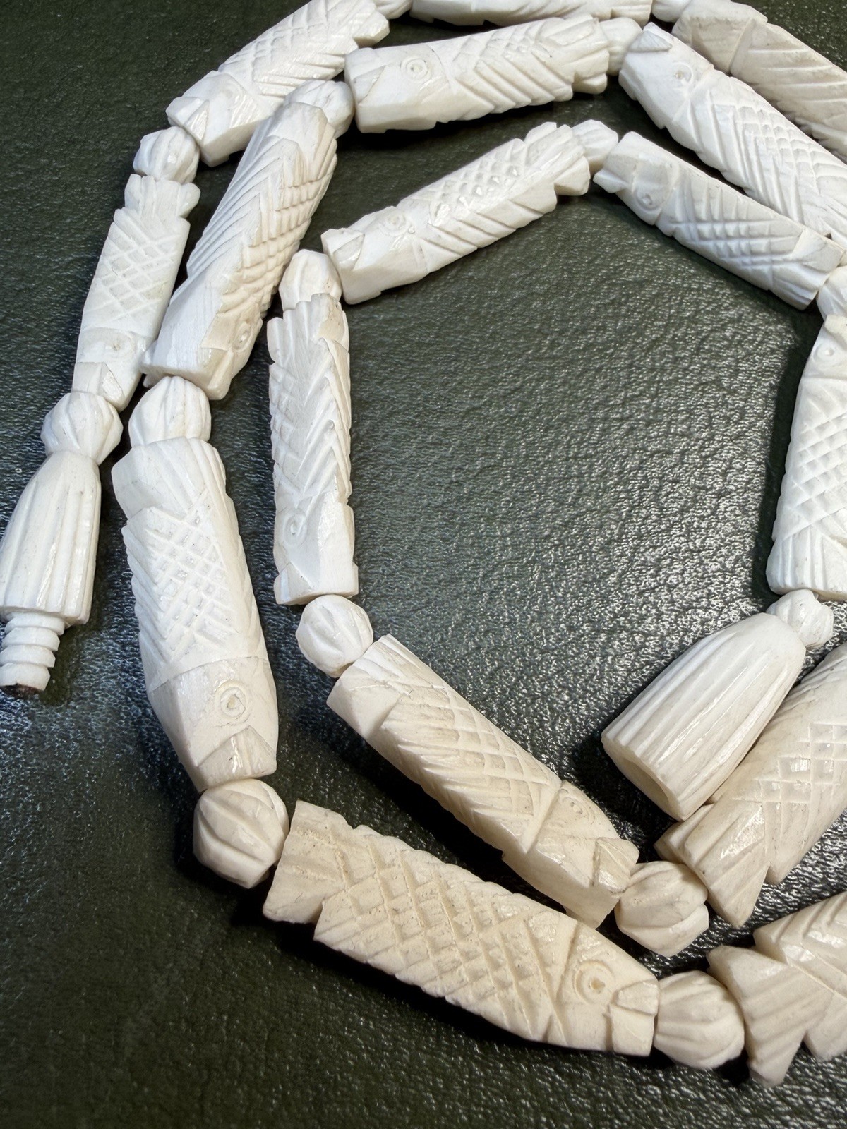 White Carved Bone Beaded Strand Necklace Ball/Bead Chain Screw Closure