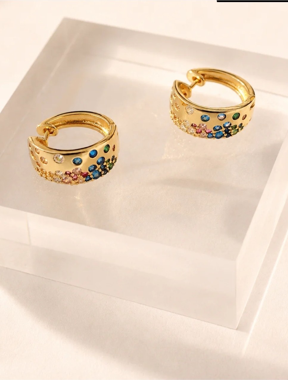 womens Earrings Huggie Hoop 18k Gold-Plated Multicolor Round Hinged Clasp
