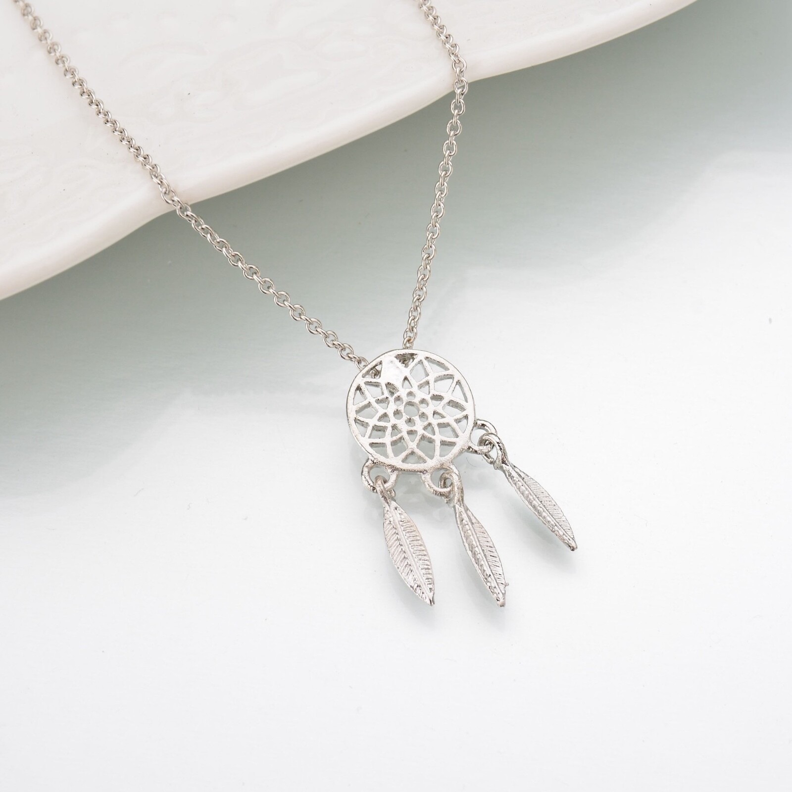 Woman’s Fashion Jewelry Dream Catcher Necklace Gold and Silver Color 76-6