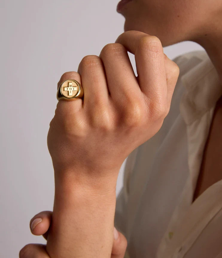 Gold Plated Moi Toi Signet ring brass metal statement band ring for gift