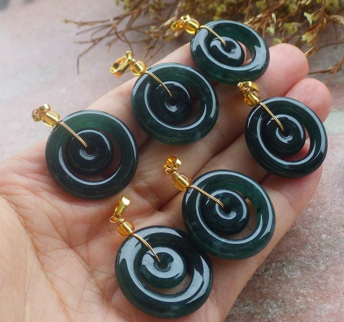 1Pcs Icy Green Small 100% Natural A Jade jadeite Pendant Circle Necklace 715520