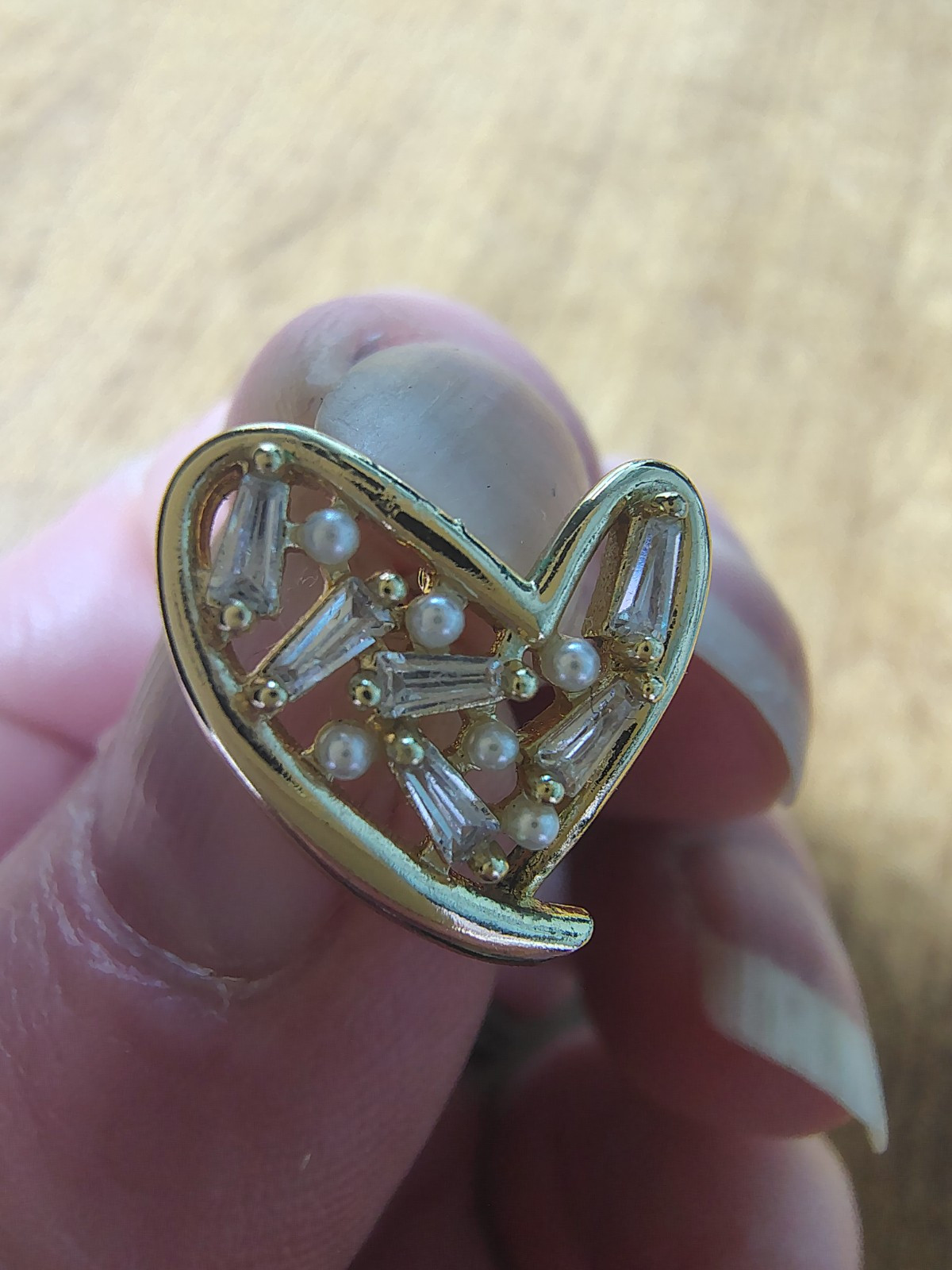 Vtg Heart Stud Earrings Gold Tone Cz Faux Pearls Beauty Love Casual Estate Find
