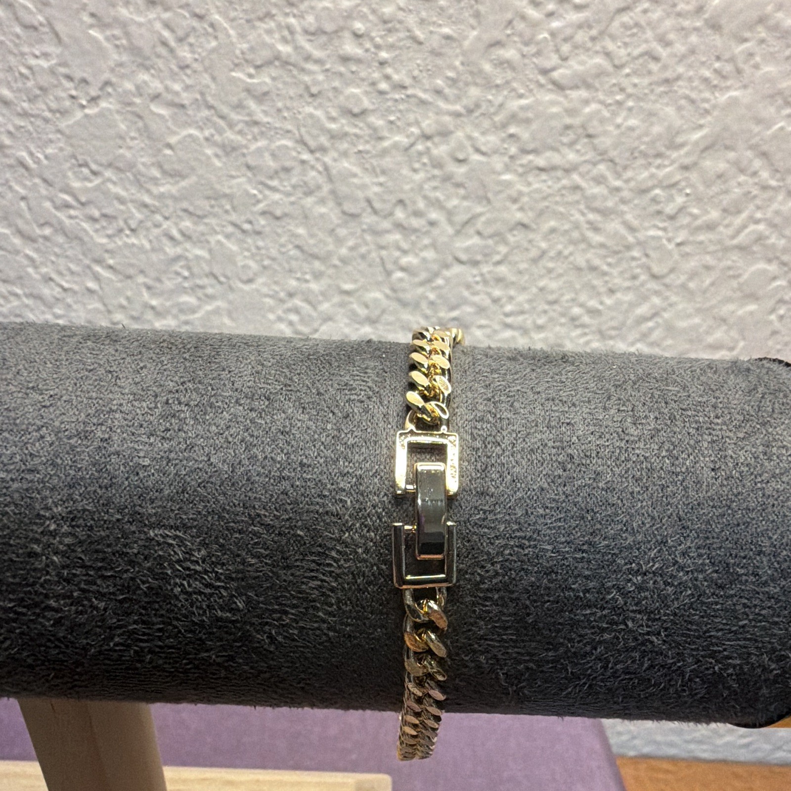 Gold-Tone Cuban Link Chain Bracelet Butterfly Pavé Clear Crystal Charm Box Clasp