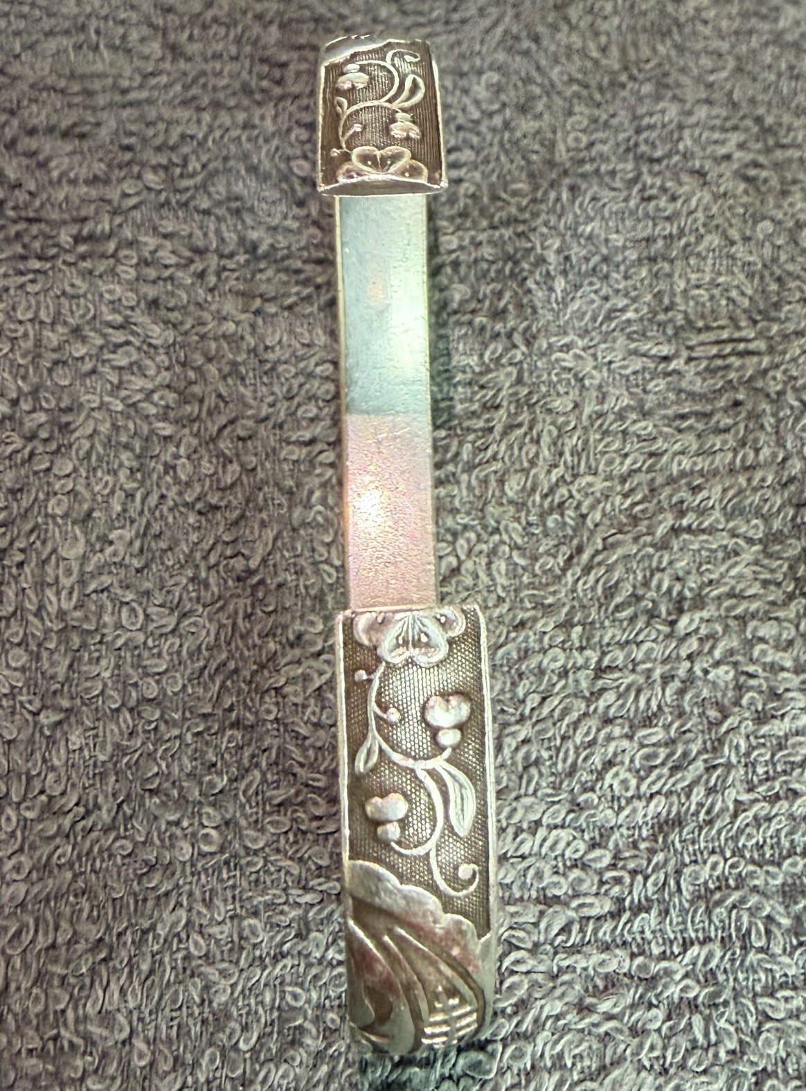 Beijing Gold Jewelry General Factory 1950-1980’s Silver Heavy gauge Bangle