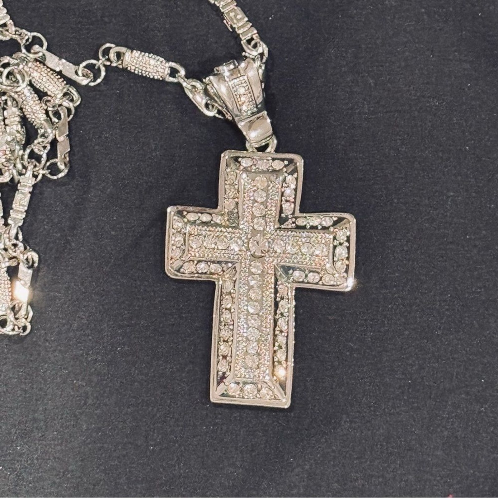 Men’s Iced Out VVS CZ Cross Pendant – Stainless Steel Rhodium Plated Bling 30 in