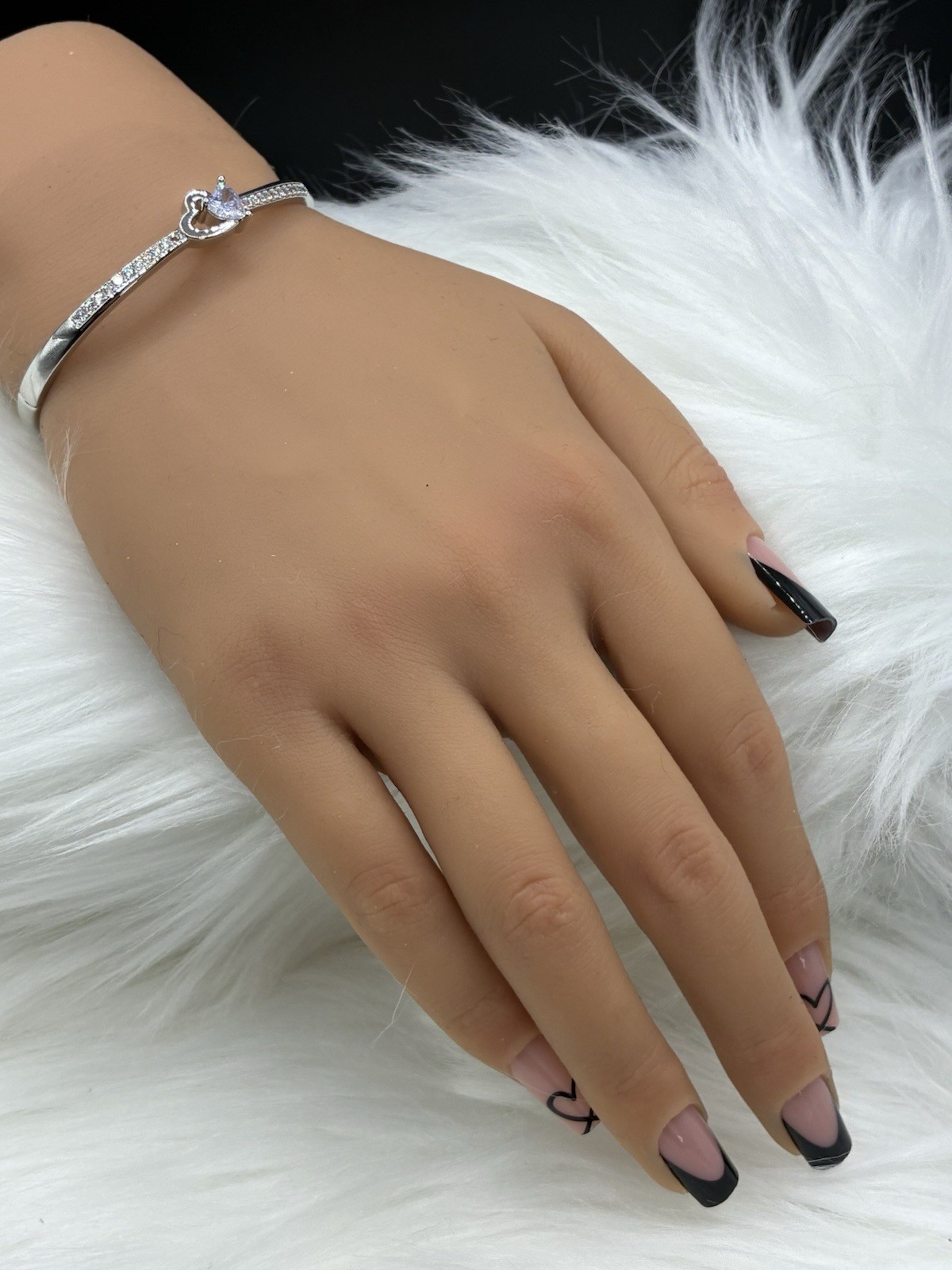 Shiny Silver Plated Cubic Zirconia Heart Dangle Bangle Bracelet for Women Bridal
