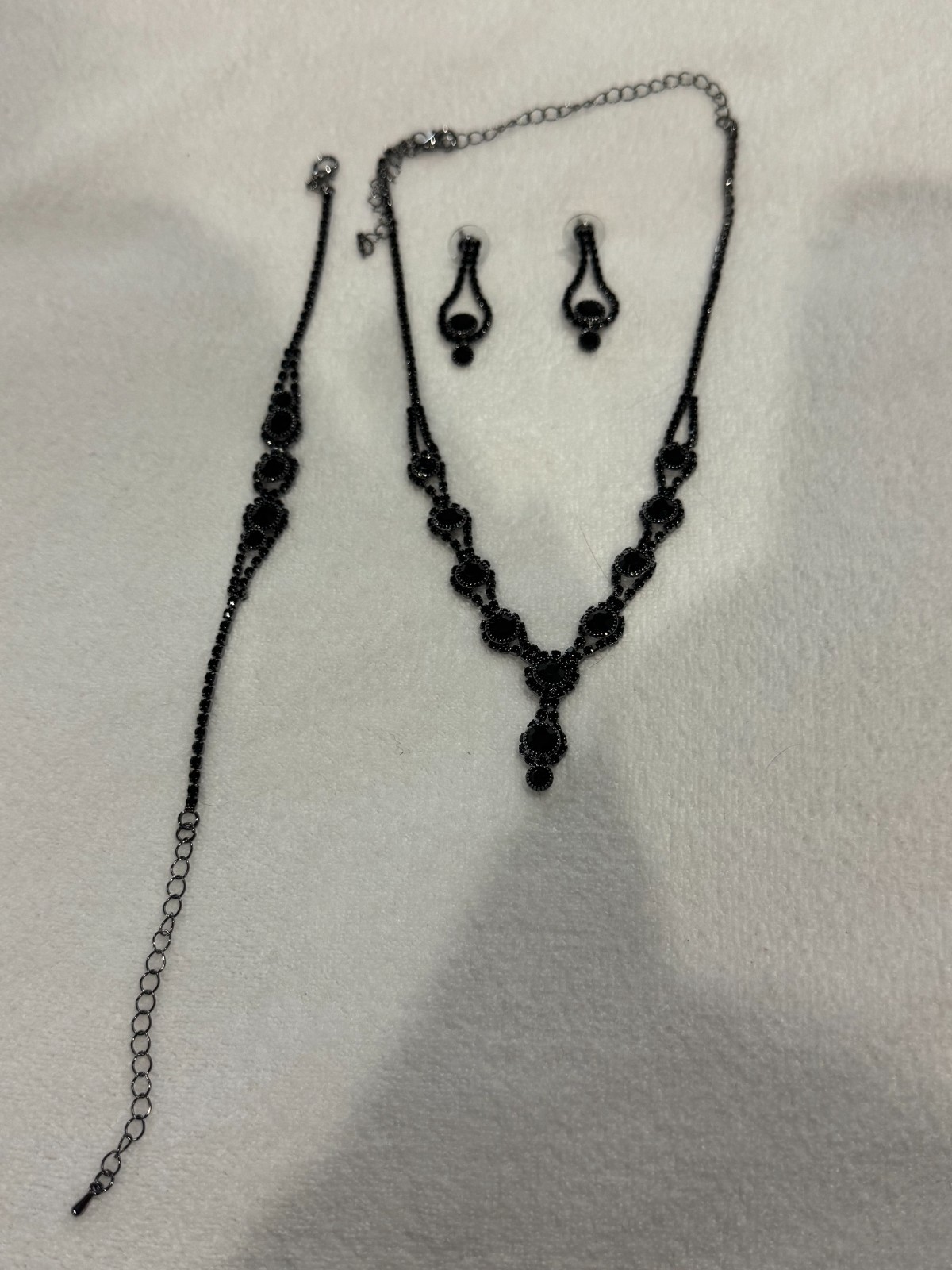 Crystal Necklace Earrings & Bracelet Jewelry Set Black