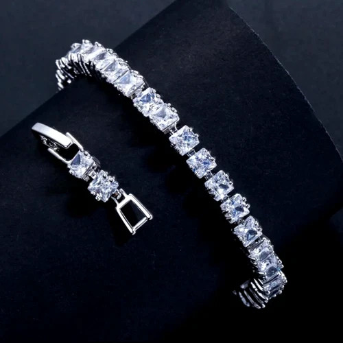 18k White Gold Filled Tennis Bracelet Made Simulated Diamond Princess-Cut