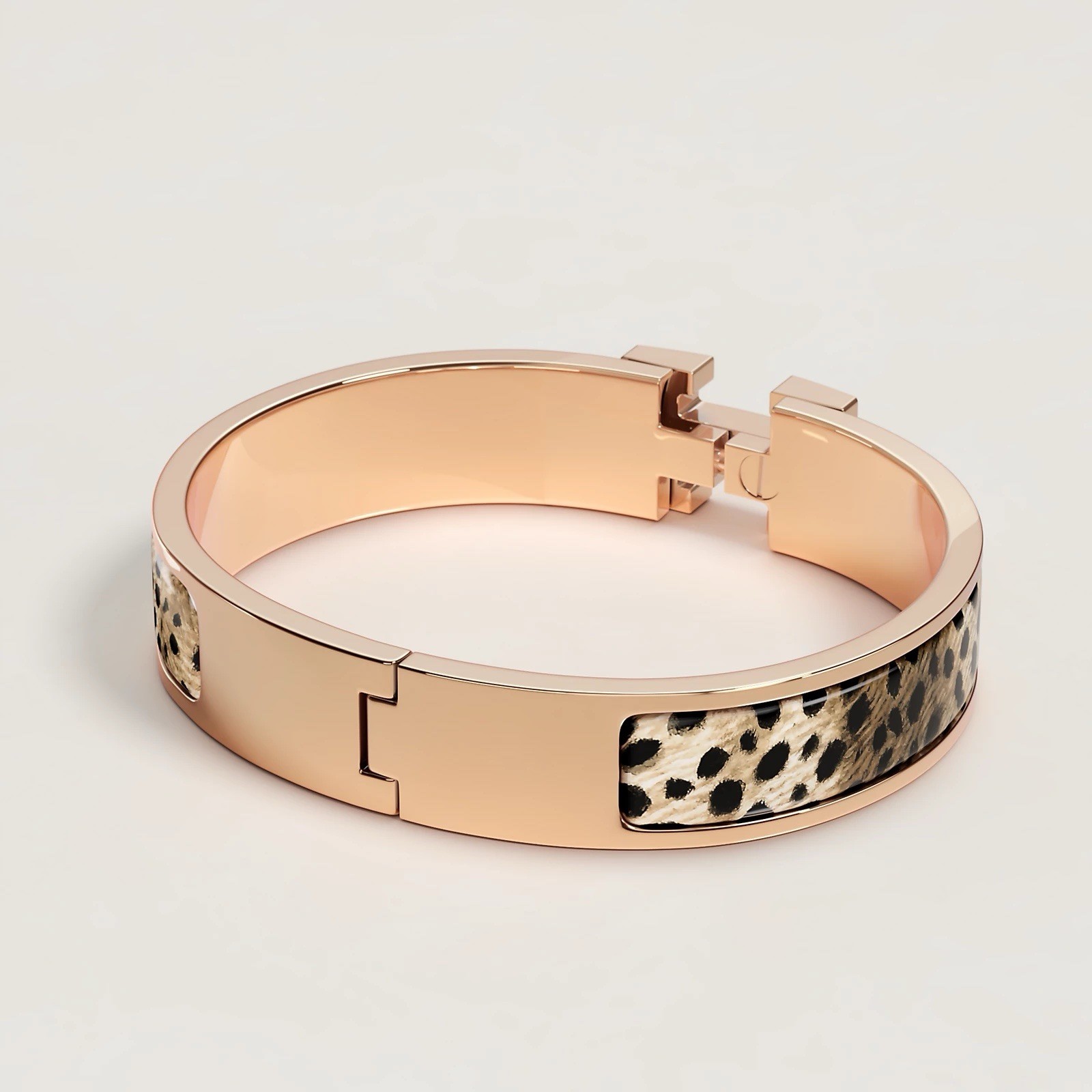NEW Hermes Clic H Clic H Jubatus Cheetah bracelet Bangle GM Size Rose Gold Hw