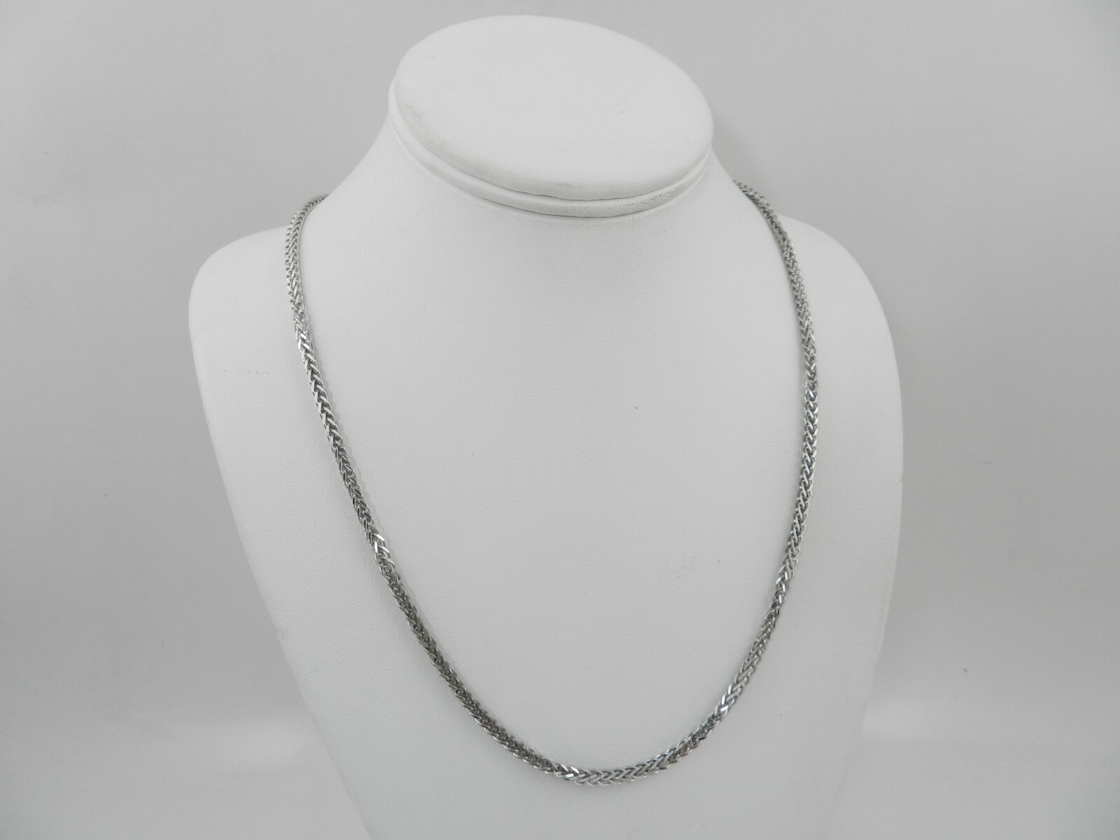 GIANI BERNINI Wheat Link 24″ Chain Necklace (2-1/2mm) in Sterling Silver