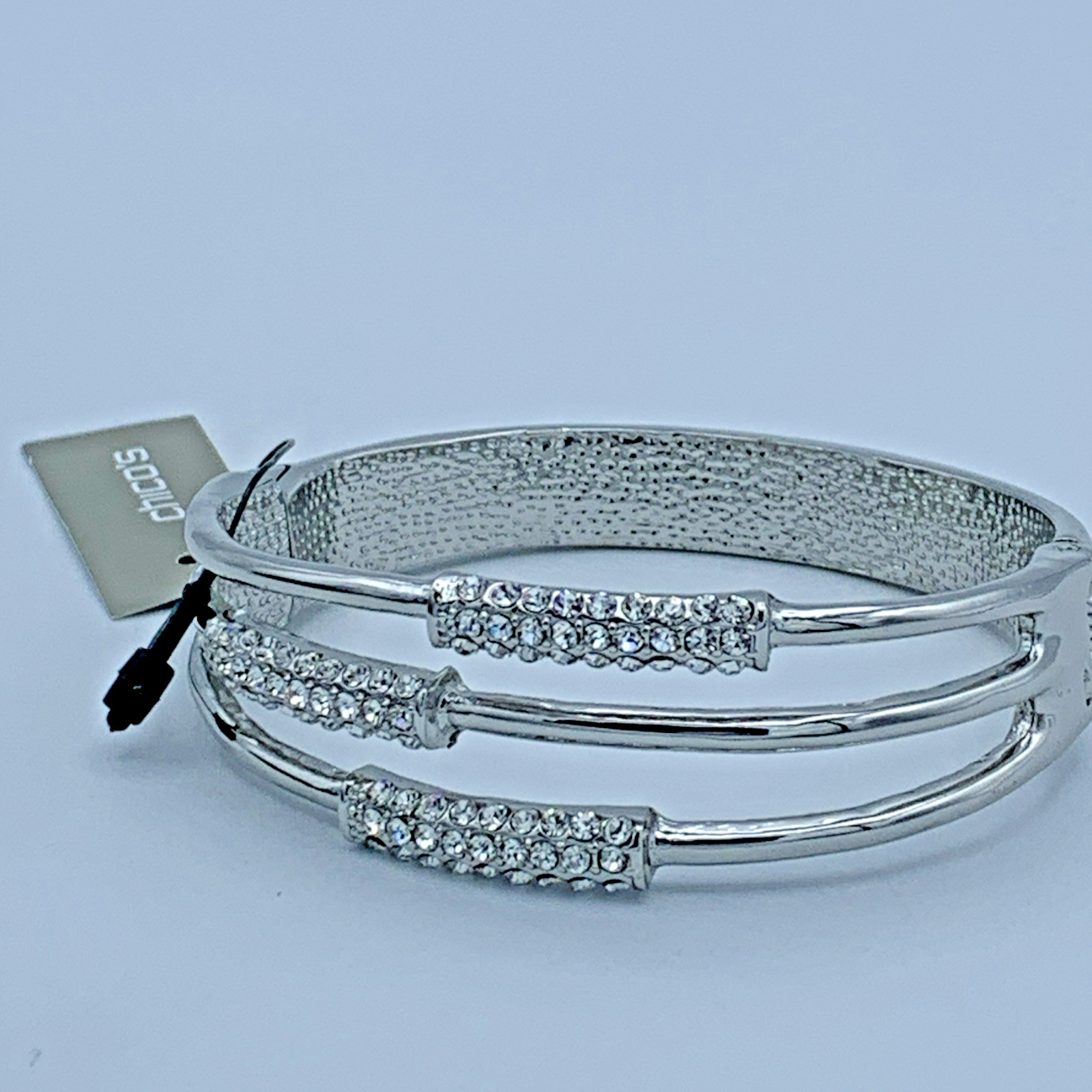 Chico’s Silver Tone 7 inch Crystal Spring Hinge Bangle Bracelet B6-08
