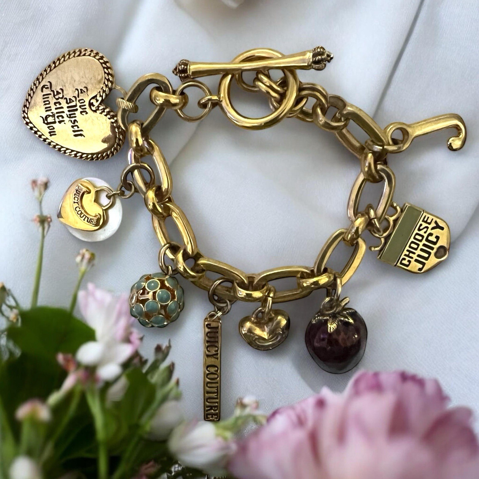 Vintage JUICY COUTURE Gold-Tone Assorted Iconic Rare Charm 7.5” Bracelet 13.1g