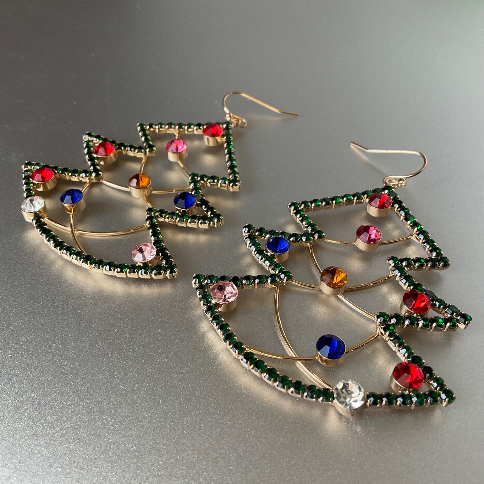 Rhinestone Christmas Tree Dangle Earrings Gold Tone Bijoux Bar 2.5” Drop