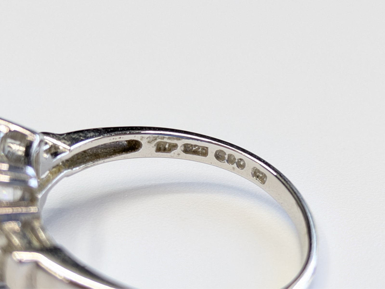 Sterling Silver 925 Large Rectangle CZ Cocktail Statement Ring Sz 9.5 ~ 4.5g
