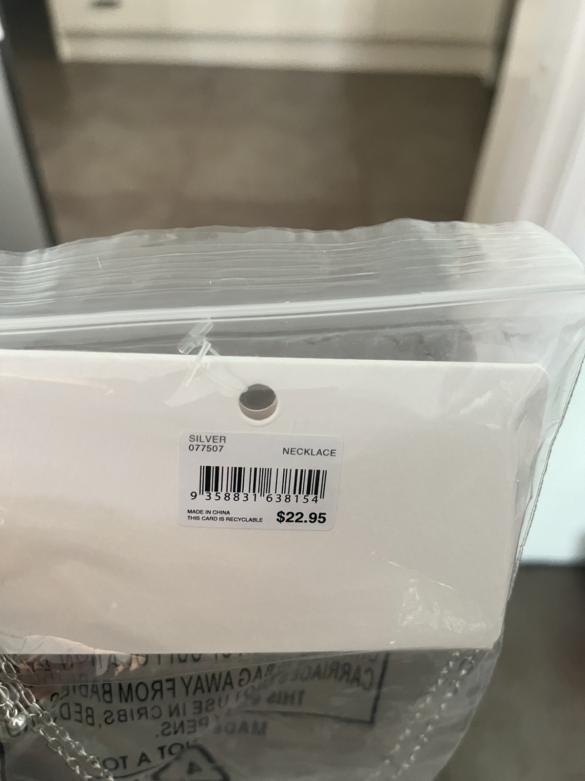 Sportsgirl Star Necklace – Brand New (Sealed)