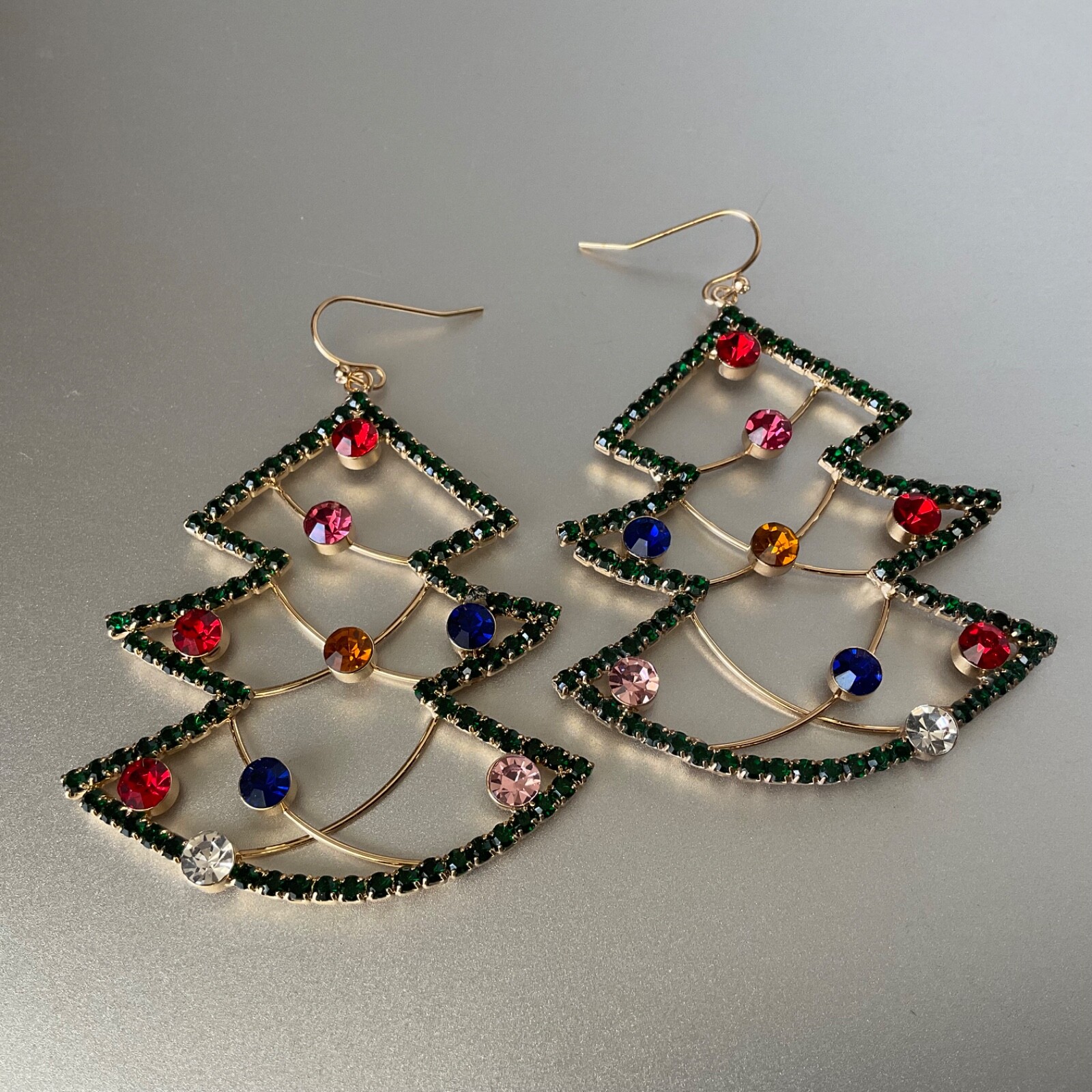 Rhinestone Christmas Tree Dangle Earrings Gold Tone Bijoux Bar 2.5” Drop