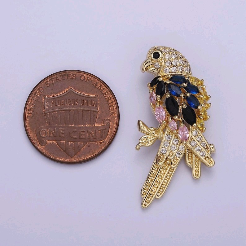 Micro Pave Parrot Bird Pendant Blue Pink CZ Feather Charm for Necklace Jewelry M