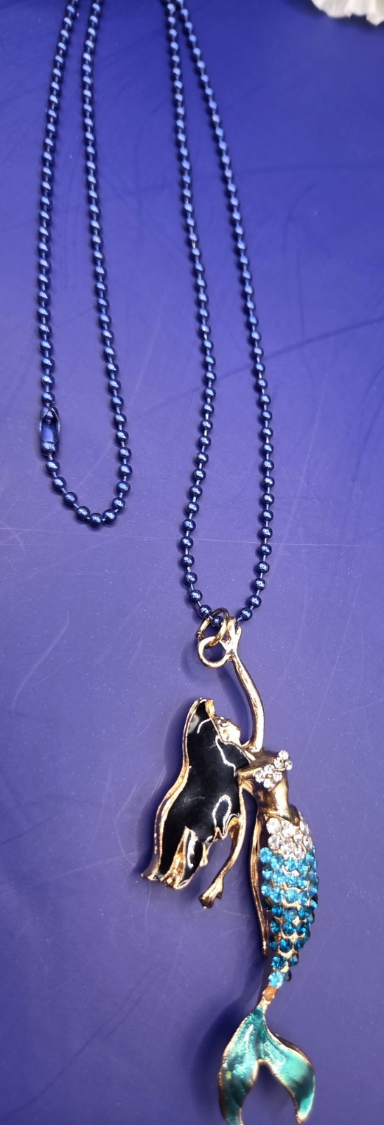 Betsey Johnson Blue Mermaid 3″ Pendant Rhinestone Necklace New Without Tags