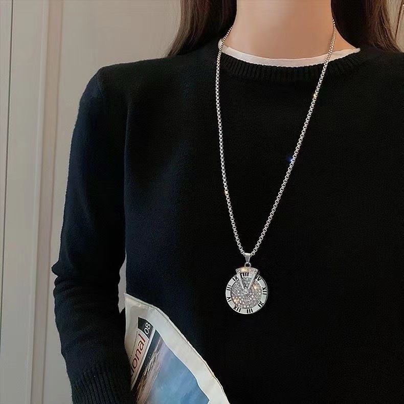 Rotatable Good Luck Clock Compass Pendant Necklace