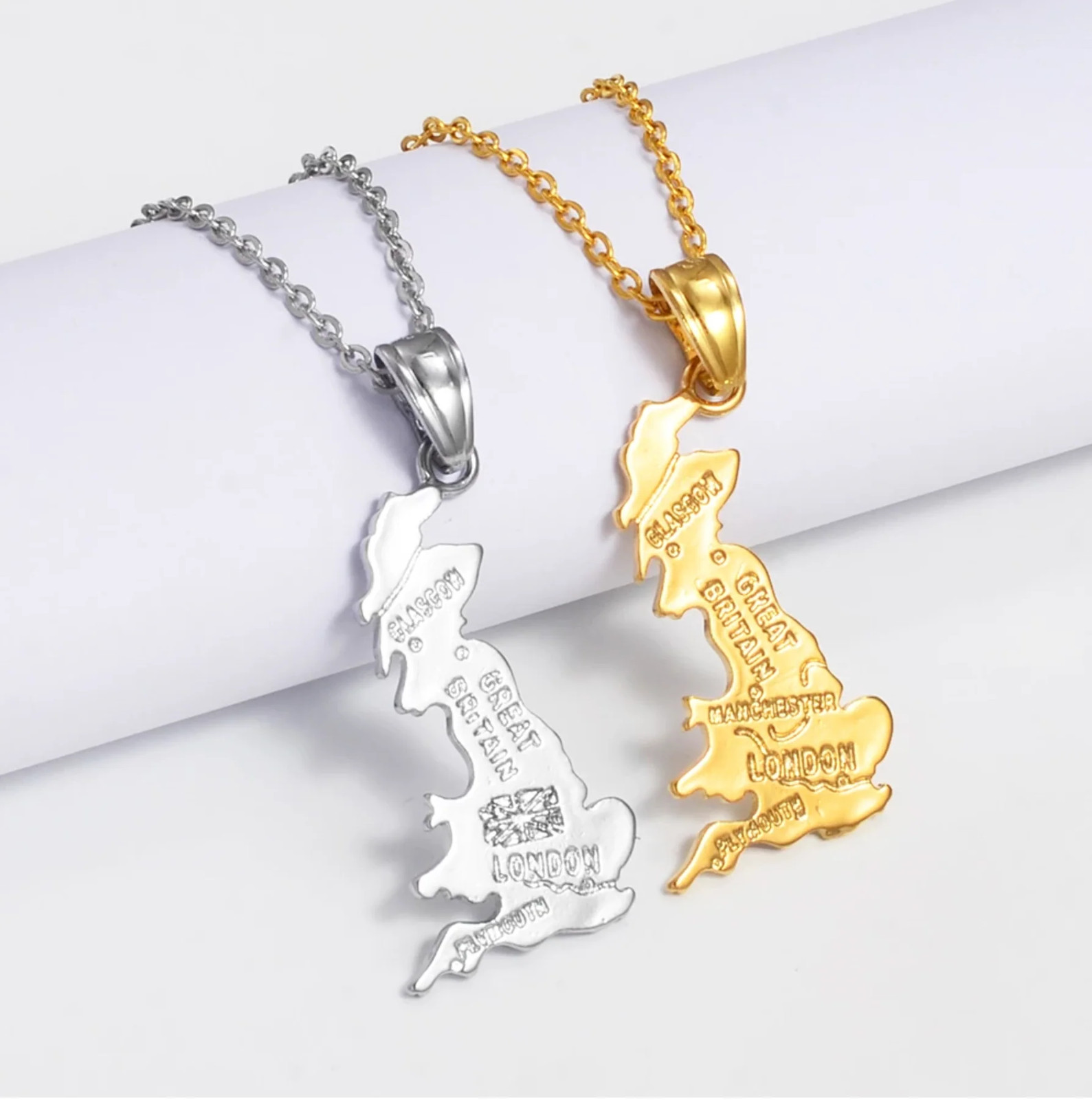 United Kingdom Map with Cities Pendant Necklace