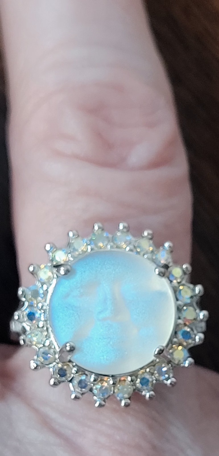 Kirks Folly Seaview Moon Face Ring 3D Glowing Iridescent Glass With AB Halo Sz 5