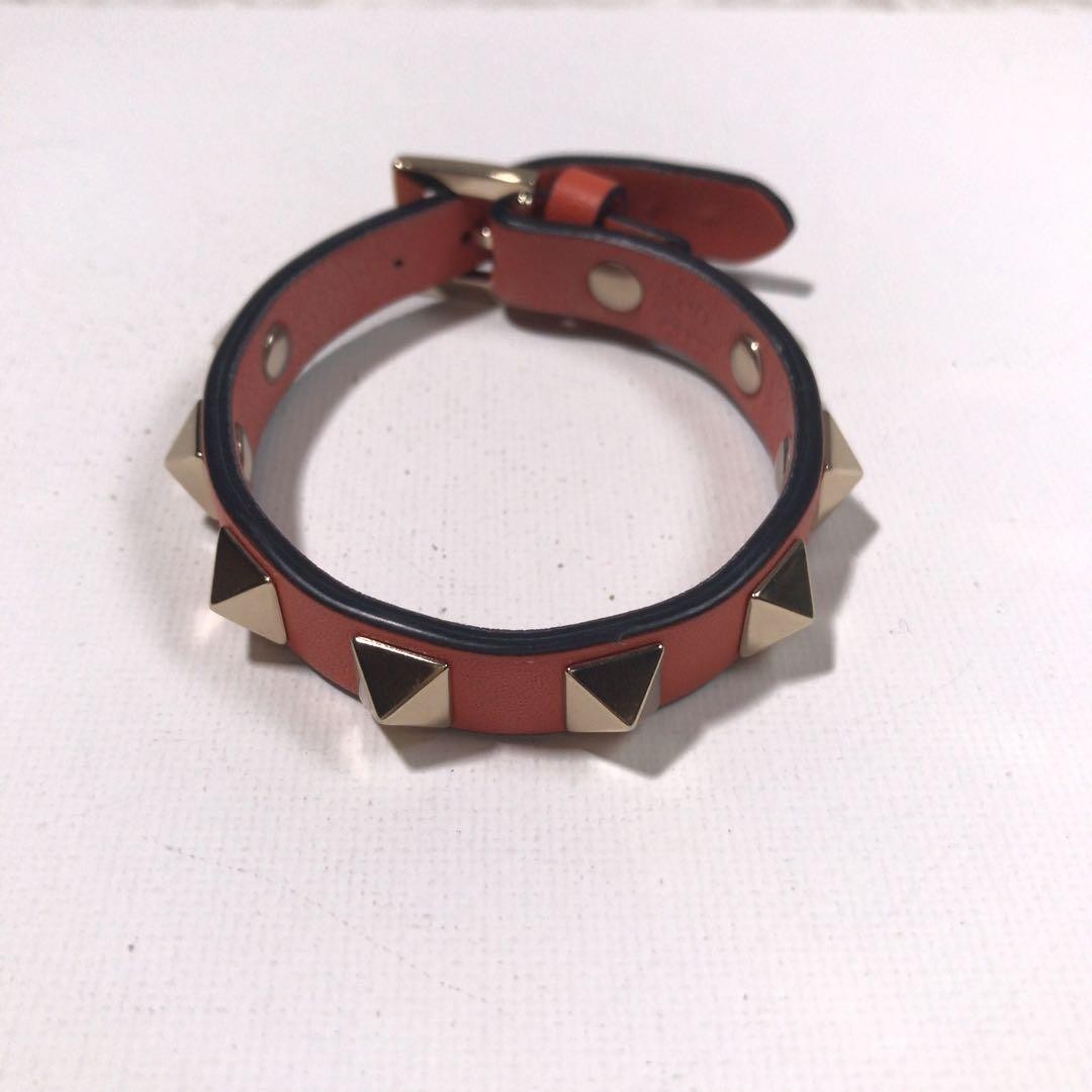 VALENTINO GARAVANI Rockstud Orange Leather Bracelet Goldtone Italy