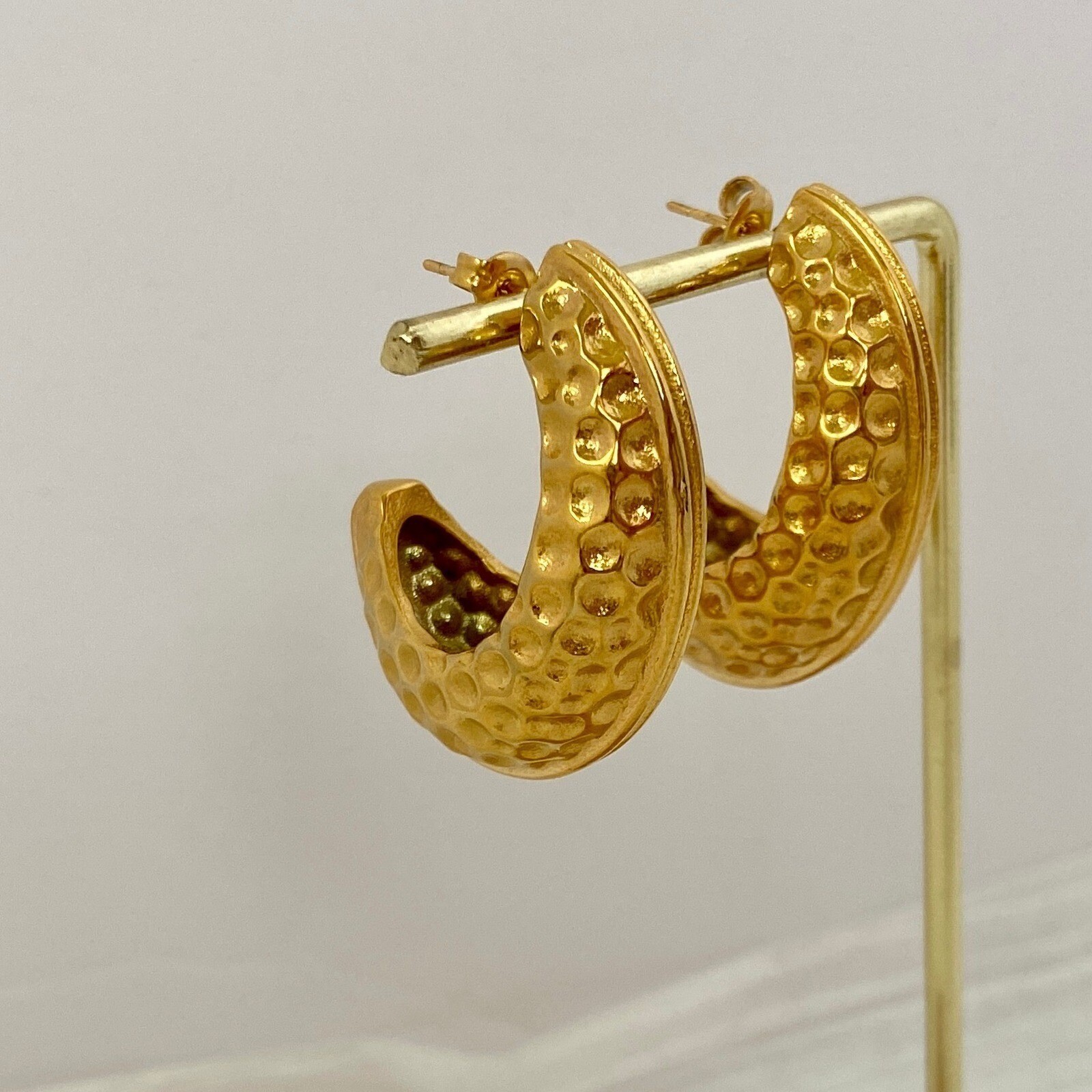 18K Gold Plated Stainless Steel Textured Dot C Shaped Earrings NEW
