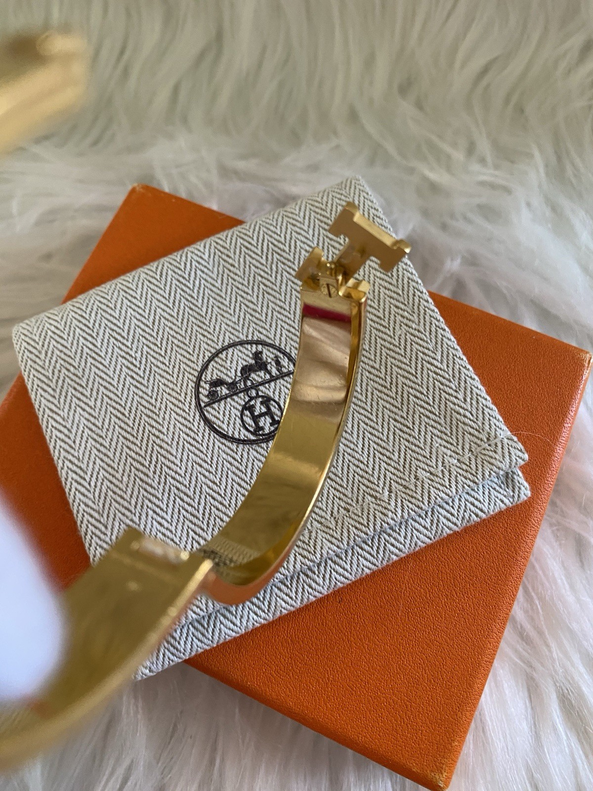 hermes clic clac H bracelet PM Authentic