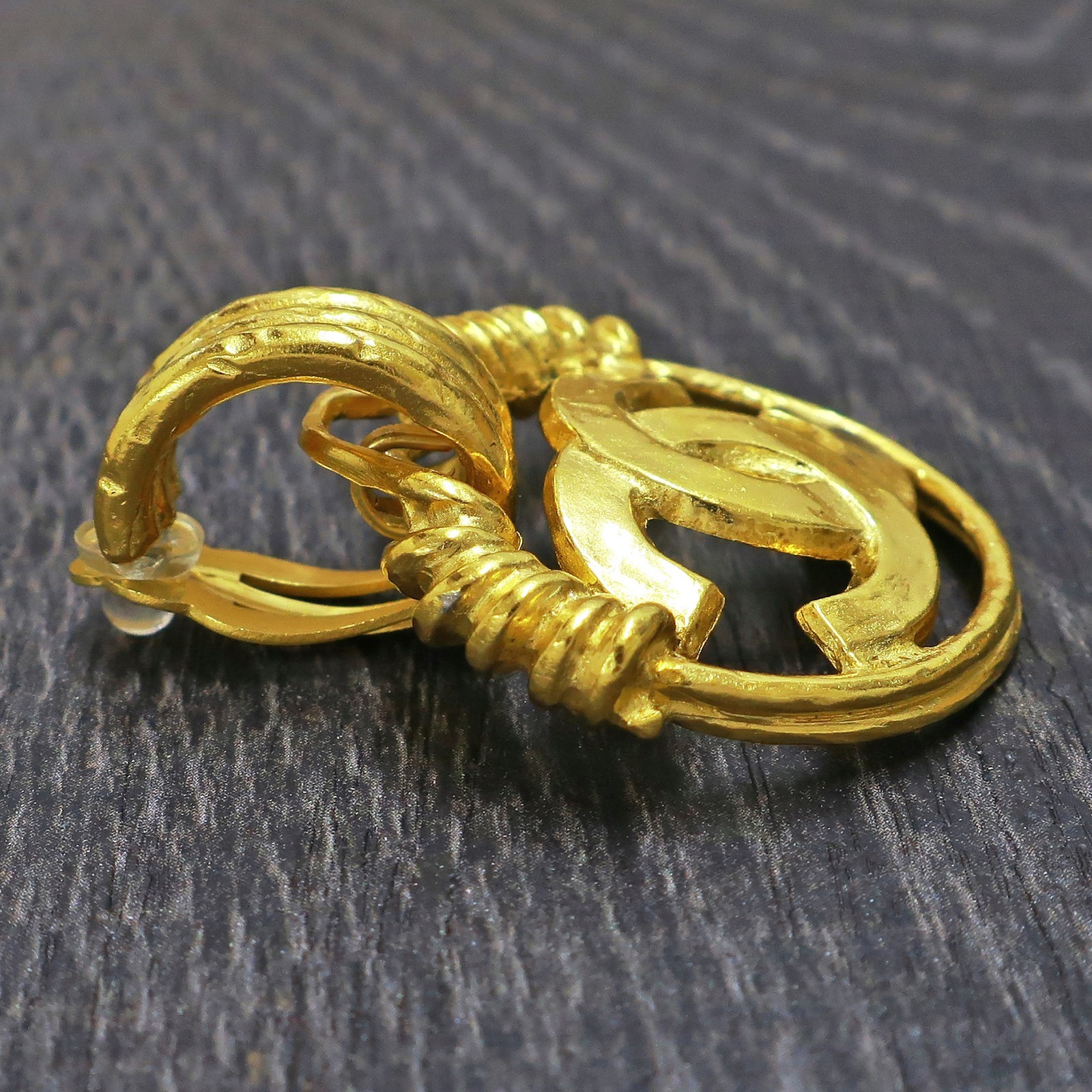 CHANEL Gold Plated CC Logos Round Swing Vintage Clip Earrings #1226c Rise-on