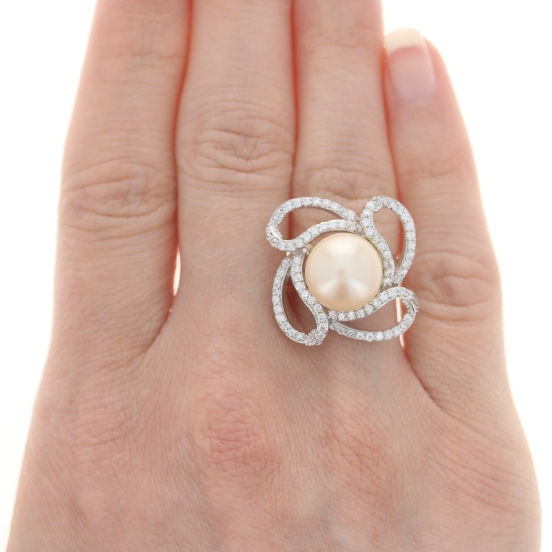 New Cultured Light Pink Pearl CZ Flower Halo Ring – Sterling Silver Size 7