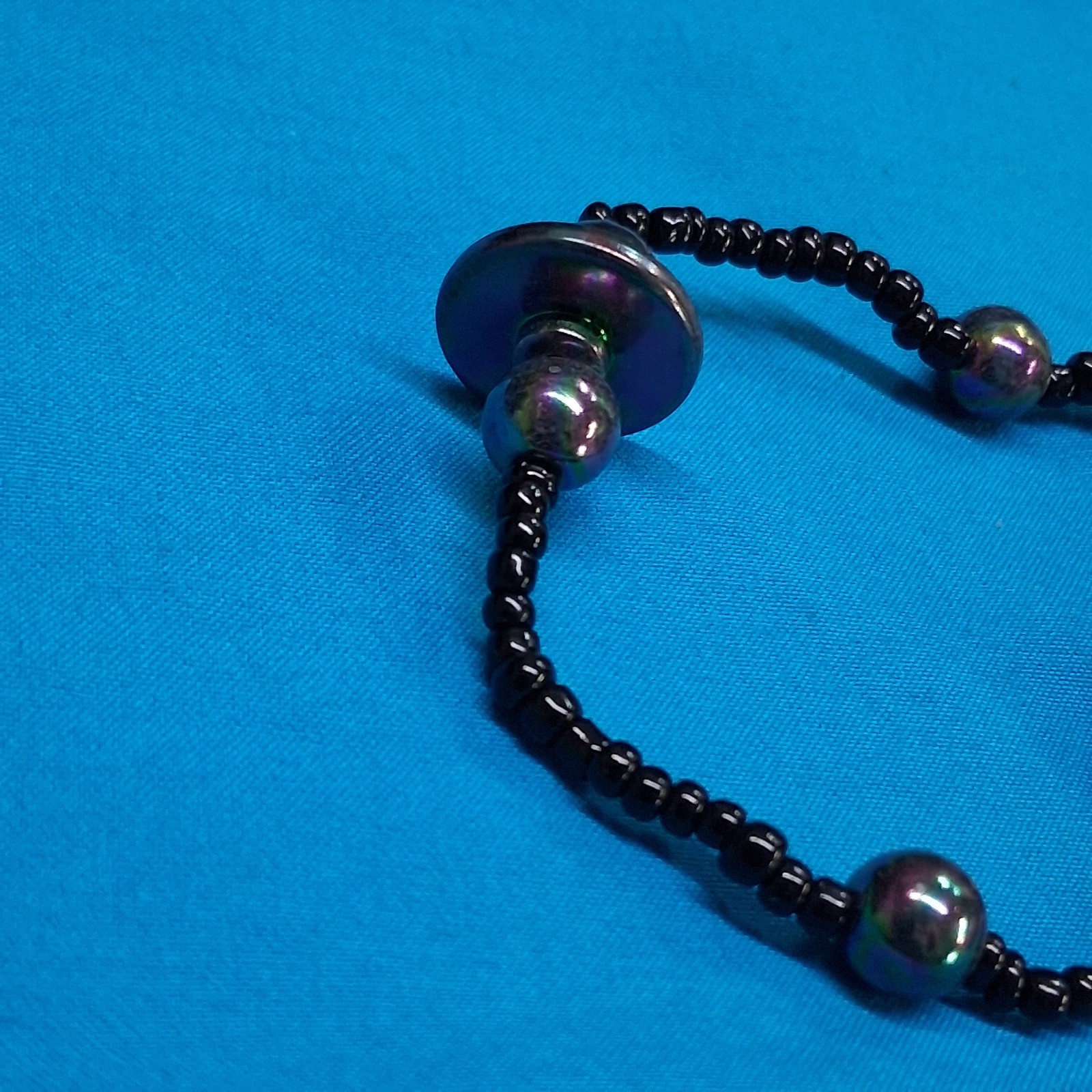 Vintage Black Channel Set Bead Purple Iridescent Accent Stretch Bangle Bracelet