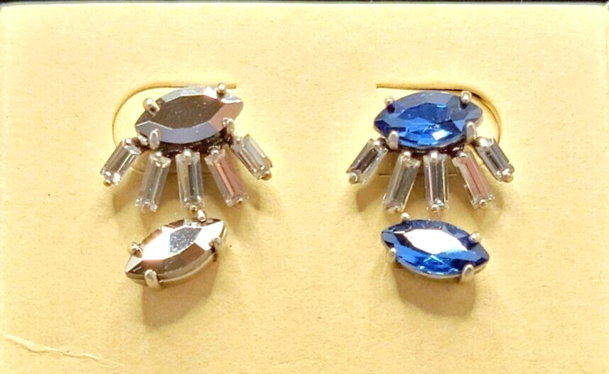 Chloe + Isabel Convertible “Eyelash” Stud Earring Set – Branded Bag & holder