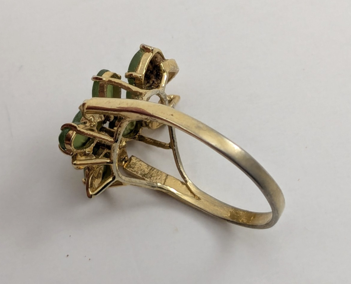 Vintage Faux Jade Cluster Ring Gold Tone Estimated Size 8/8.5 Very Good