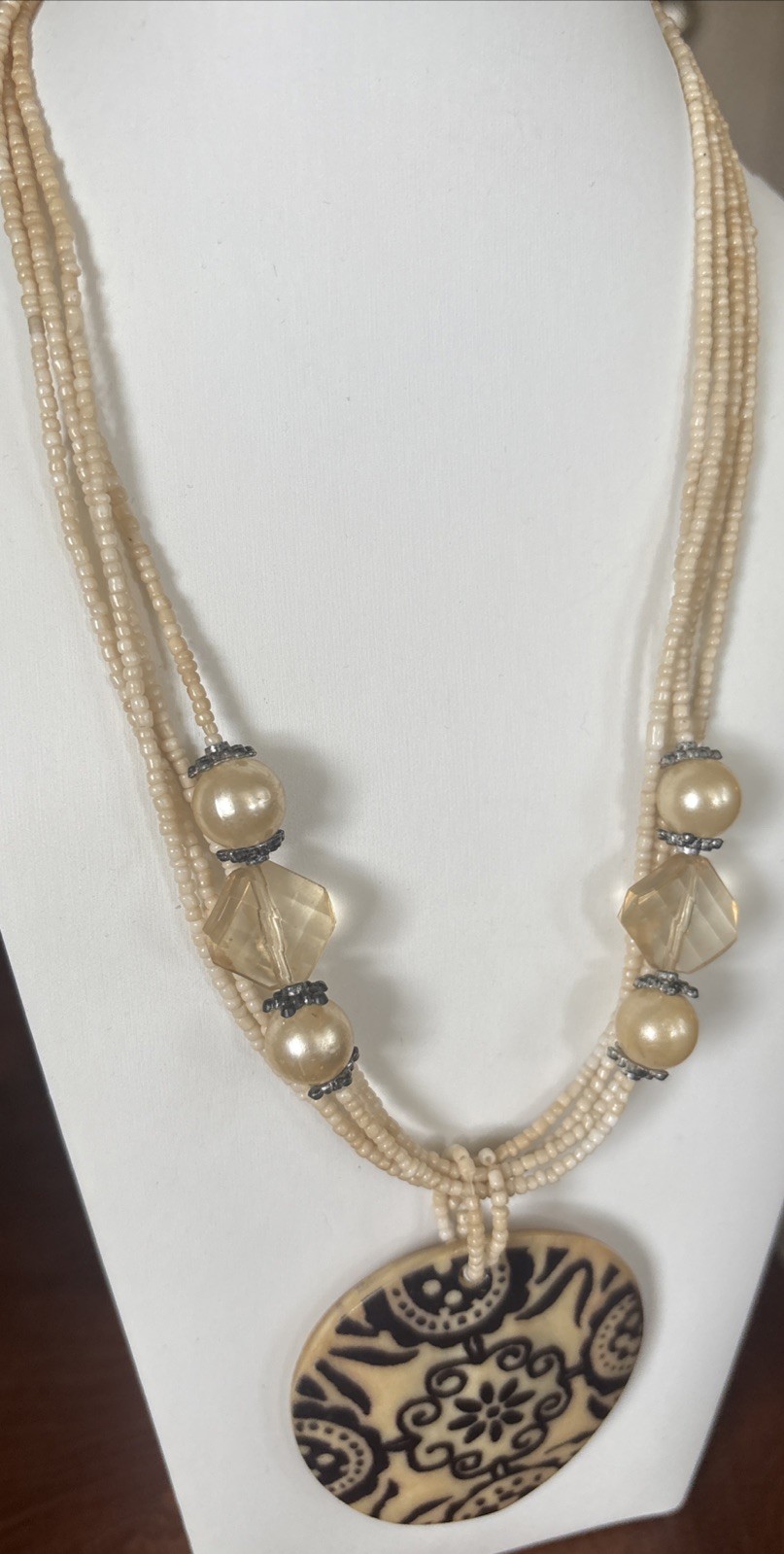Ivory Beaded Multi Seed Bead Strand Boho Shell Pendant Drop Necklace 21”