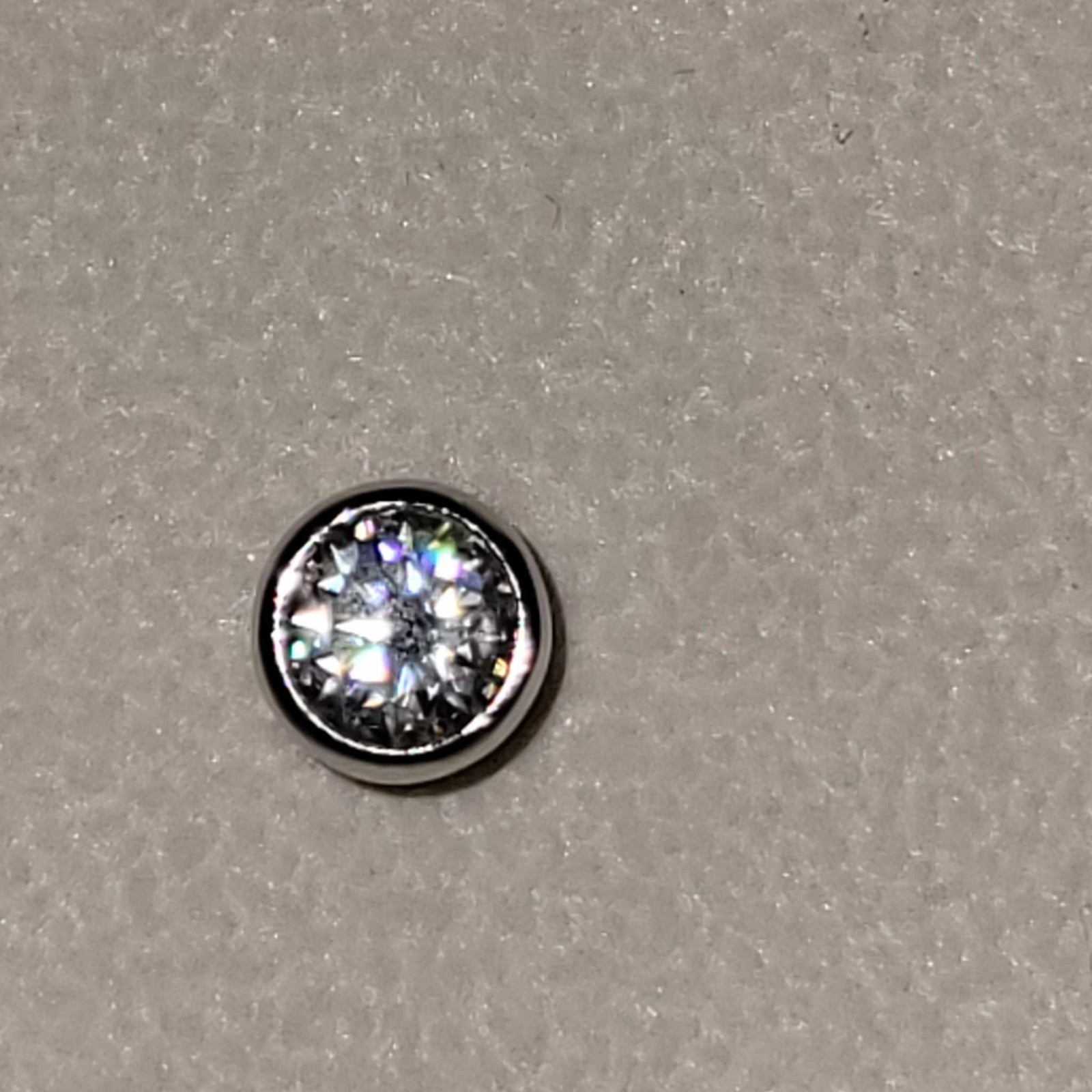 Dolphinlove Branded CZ Studded Ear Rings GRA Moissanite