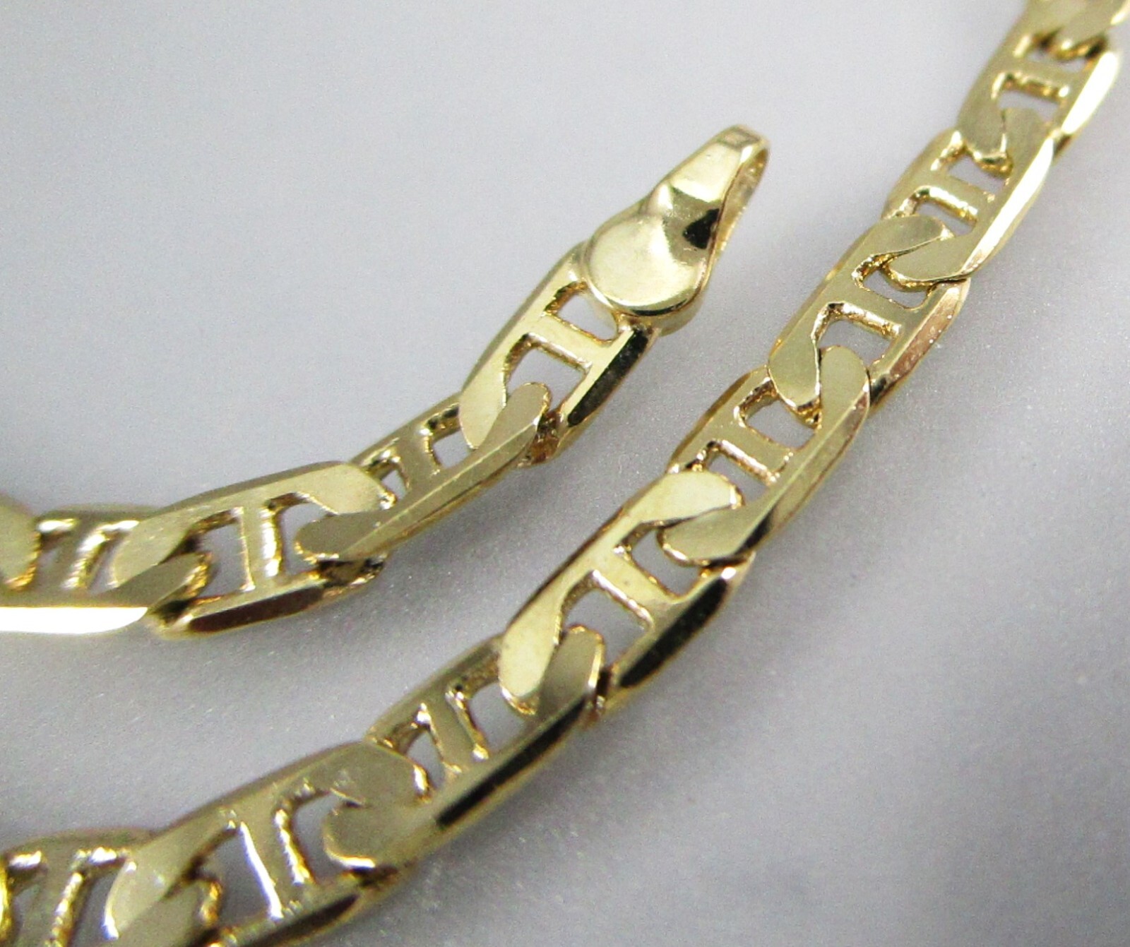 NOS Gold Tone Mariner Chain 3 mm Thick 7 1/4″ Long Bracelet 6116